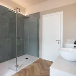 Arianna Longevity Guest house
