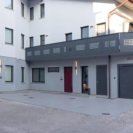 Arianna Longevity Penzion